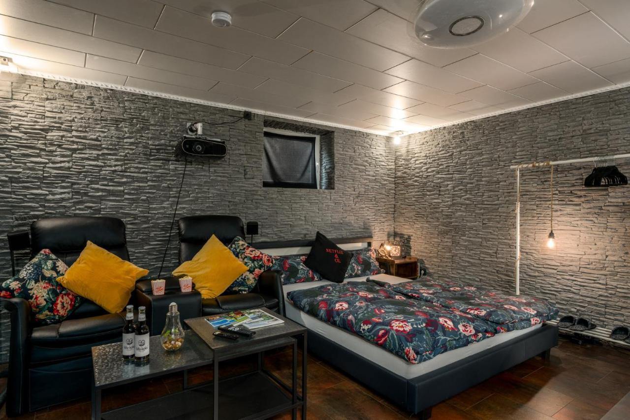 Home Cinema 卡塞尔 外观 照片